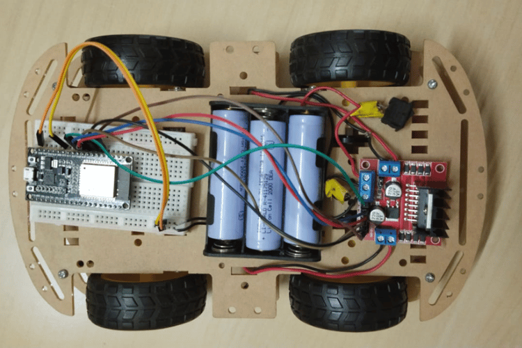 Mobile Control Car with ESP32CAM