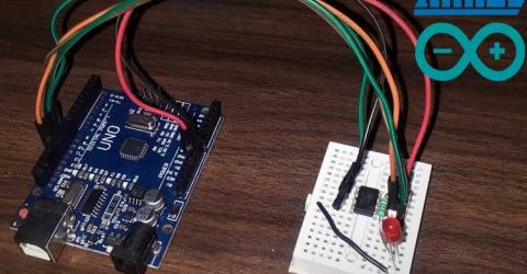 Programming ATtiny85 with Arduino Uno