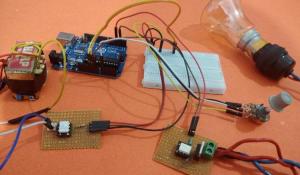 AC Light Dimmer using Arduino and TRIAC